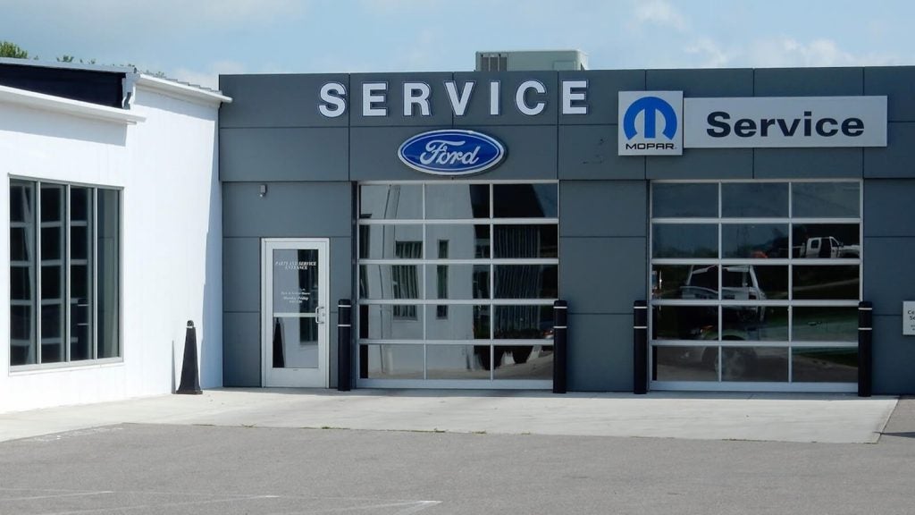 Service Center at Valu Ford and Chrysler in Morris MN